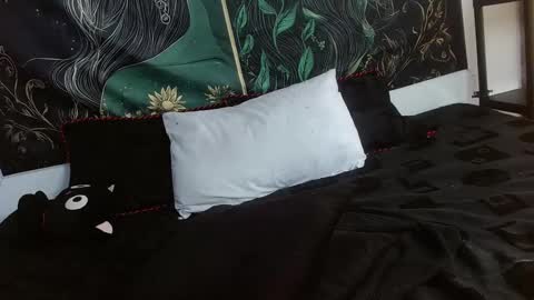 aphrodite__bloom online show from 02.07.25