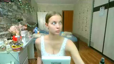 Snapshot of aphrodite_wow_ chatting on 06.26.26 Aphrodite online show from 06.26.26