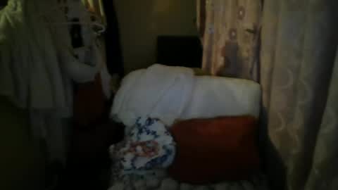 Snapshot of aphrodity_rox chatting on 06.18.26 Aphrodity Rox online show from 06.18.26