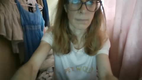 Snapshot of aphrodity_rox chatting on 06.23.26 Aphrodity Rox online show from 06.23.26