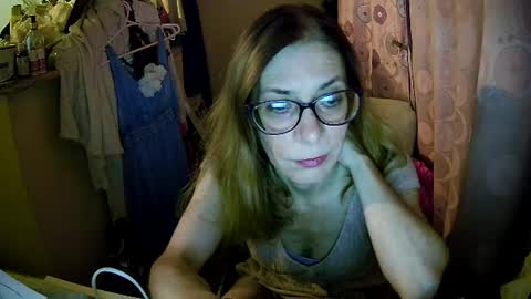Snapshot of aphrodity_rox chatting on 07.30.26 Aphrodity Rox online show from 07.30.26