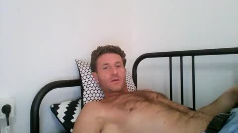 Snapshot of apollobest77 chatting on 12.12.24 apollobest77 online show from 12.12.24