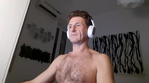 Snapshot of apollobest77 chatting on 12.22.24 apollobest77 online show from 12.22.24