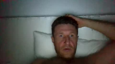 Snapshot of apollobest77 chatting on 02.15.25 apollobest77 online show from 02.15.25