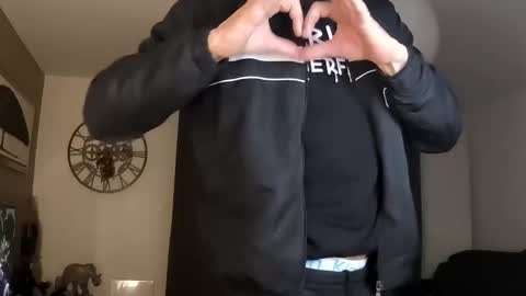 Snapshot of apollonfitx_69 chatting on 01.18.25 apollonfitx_69 online show from 01.18.25