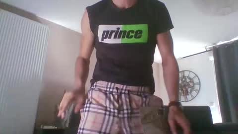 Snapshot of apollonfitx_69 chatting on 10.02.25 apollonfitx_69 online show from 10.02.25