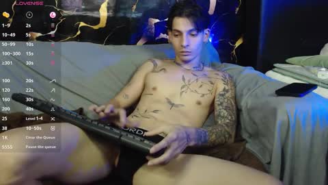 Snapshot of apolo01_ chatting on 03.22.26 Apolo online show from 03.22.26