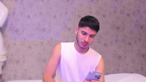 Apolo Grayy online show from 02.13.26