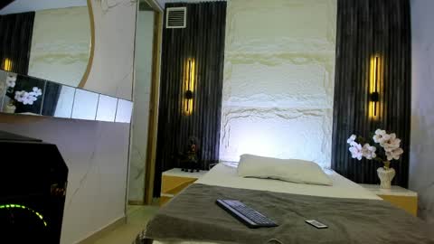   online show from 04.02.26