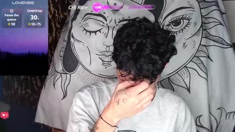 Snapshot of apolo_s chatting on 12.09.24 Andres online show from 12.09.24