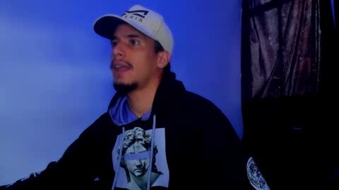 TONY INDEPENDENT MODEL online show from 01.04.25