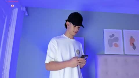 Apolo twink online show from 02.20.26