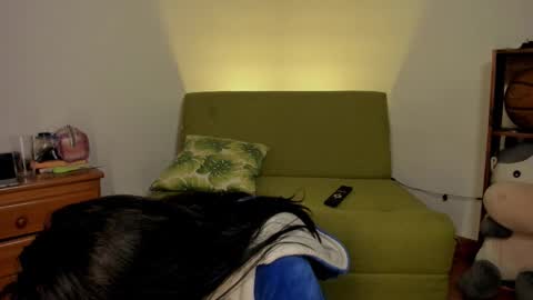 Snapshot of apolorising_ chatting on 10.02.25 Lola  Apolo online show from 10.02.25