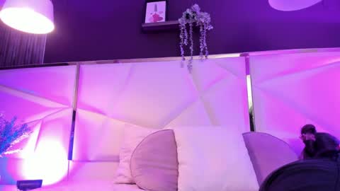 April online show from 04.01.26