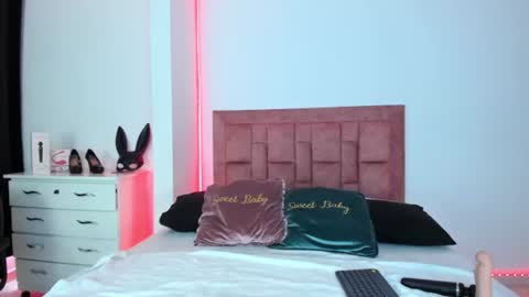 Snapshot of april_collinsxx chatting on 07.06.26 april collinsxx online show from 07.06.26