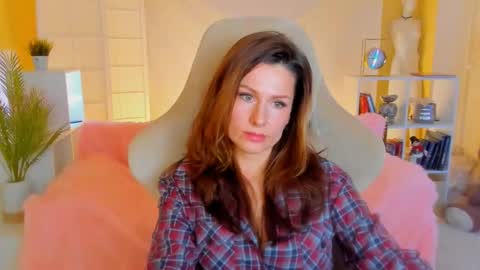 Snapshot of aprill_o_nill chatting on 01.23.25 aprill_o_nill online show from 01.23.25