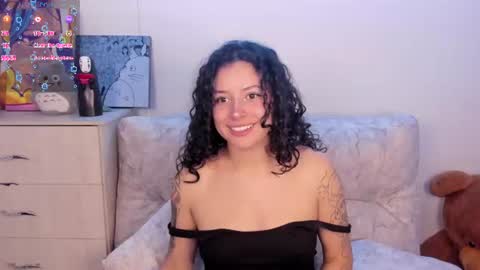 Snapshot of aqua_emilly chatting on 08.08.26 aqua emilly online show from 08.08.26