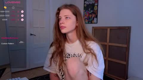 Snapshot of aqua_sultry chatting on 09.10.25 aqua_sultry online show from 09.10.25