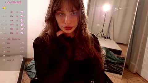 Snapshot of aqua_sultry chatting on 11.16.25 aqua_sultry online show from 11.16.25