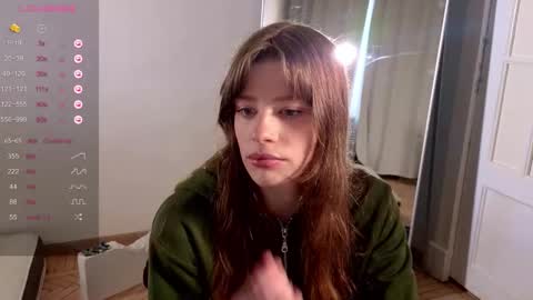 Snapshot of aqua_sultry chatting on 11.19.25 aqua_sultry online show from 11.19.25