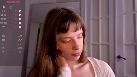 Snapshot of aqua_sultry chatting on 12.20.25 aqua_sultry online show from 12.20.25