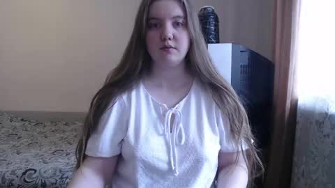 Josefin online show from 04.20.26