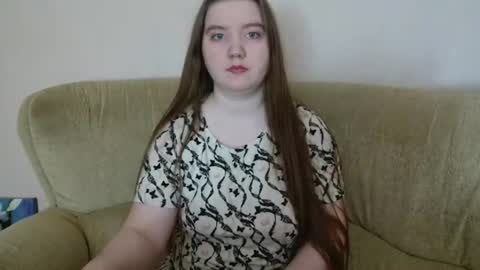 Snapshot of aquanarmin chatting on 06.19.26 Josefin online show from 06.19.26