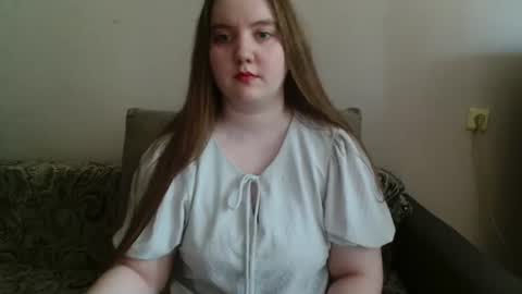 Snapshot of aquanarmin chatting on 06.29.26 Josefin online show from 06.29.26