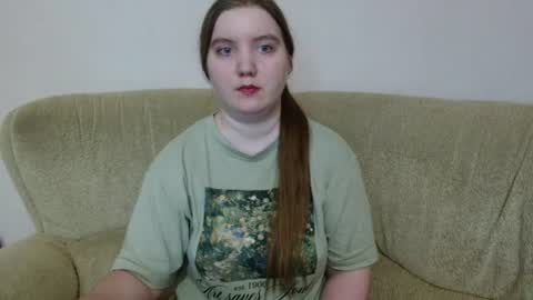 Snapshot of aquanarmin chatting on 07.19.26 Josefin online show from 07.19.26