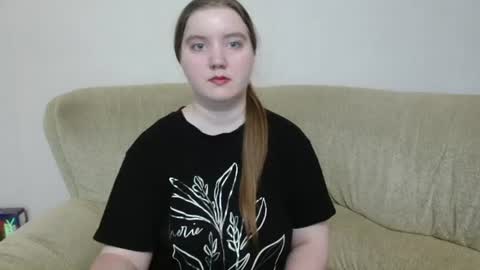 Snapshot of aquanarmin chatting on 07.20.26 Josefin online show from 07.20.26