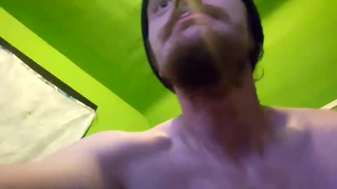 Snapshot of aquarius4220 chatting on 09.09.25 Aquarius420 online show from 09.09.25