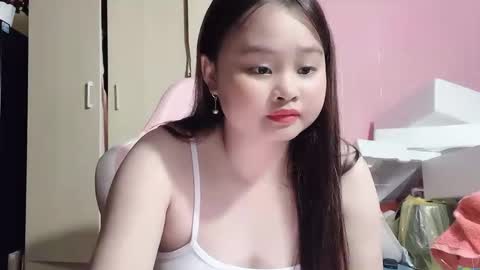 Snapshot of ara039 chatting on 09.29.25 ara039 online show from 09.29.25