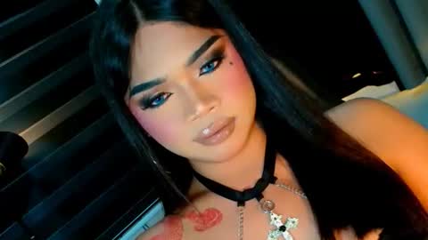 Snapshot of ara_lux chatting on 07.12.26 ara online show from 07.12.26