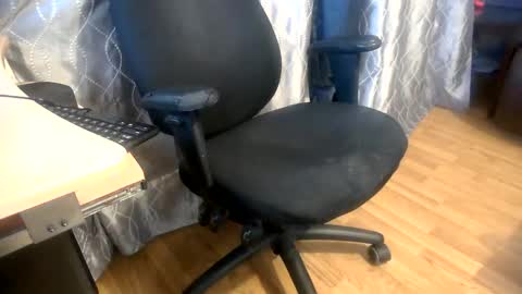 arab0782 online show from 10.28.25