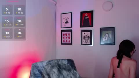 Snapshot of arabella_stone chatting on 10.22.25 Arabella online show from 10.22.25