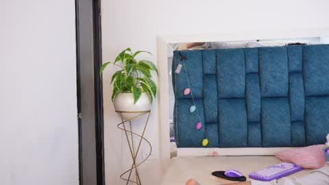   online show from 04.01.26