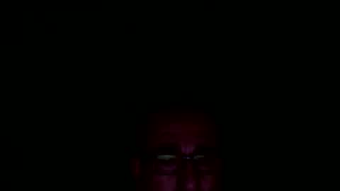 Snapshot of arammiran13 chatting on 11.04.25 arammiran13 online show from 11.04.25