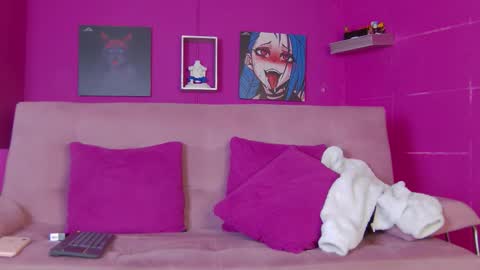 Aranza online show from 11.25.25