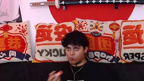 Snapshot of arcano__rh chatting on 04.28.26 Loki online show from 04.28.26