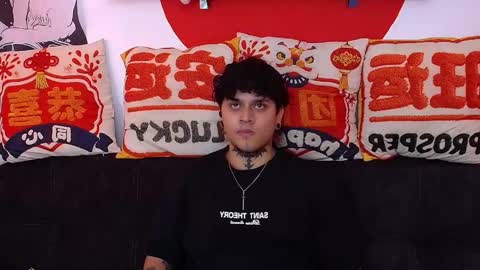 Snapshot of arcano__rh chatting on 04.28.26 Loki online show from 04.28.26