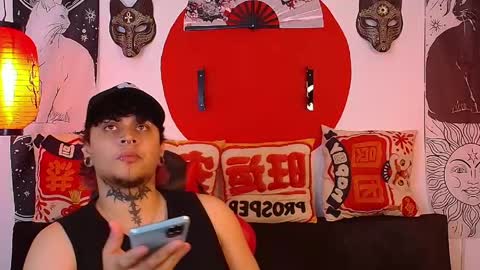Snapshot of arcano__rh chatting on 05.01.26 Loki online show from 05.01.26