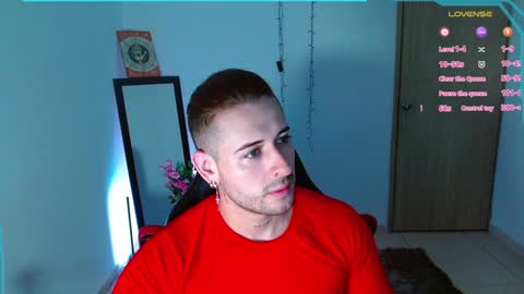 Snapshot of ares_blue chatting on 01.09.25 ares blue online show from 01.09.25