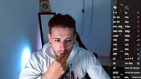 Snapshot of ares_blue chatting on 01.18.25 ares blue online show from 01.18.25