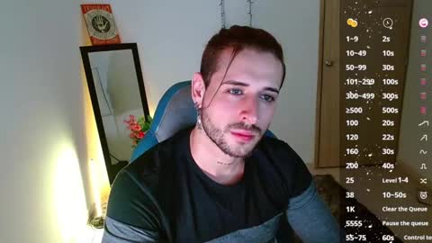Snapshot of ares_blue chatting on 02.07.25 ares blue online show from 02.07.25