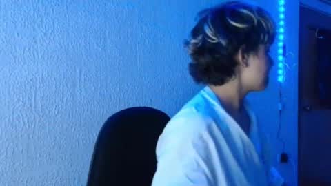 Snapshot of ares_boo chatting on 02.19.25 ares online show from 02.19.25