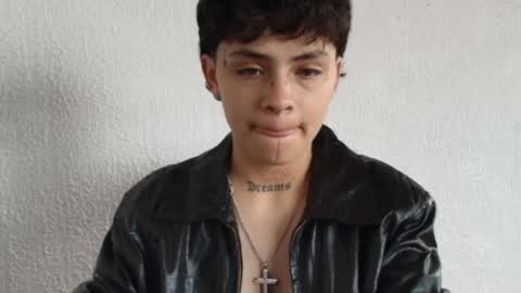 Snapshot of ares_boo chatting on 03.01.25 ares online show from 03.01.25