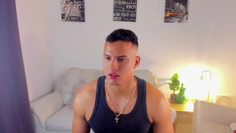 Snapshot of areslevi chatting on 12.16.25 ares levi online show from 12.16.25