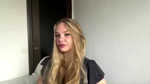 Amelia online show from 11.08.25