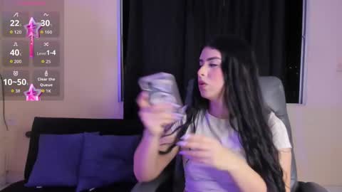 Ari online show from 12.15.25