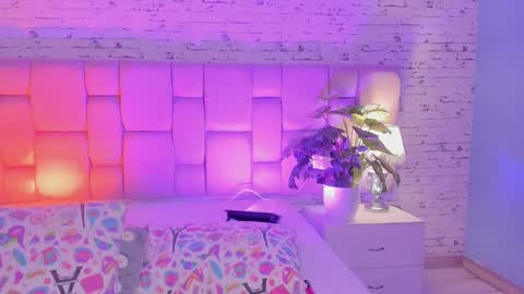 Ari  online show from 12.27.24